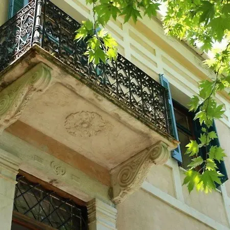 Villa Mansion Mourésion